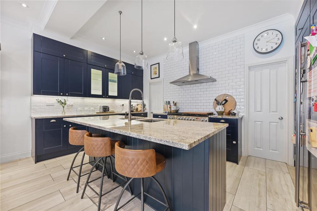 Cromwell Grove - KitchenA3