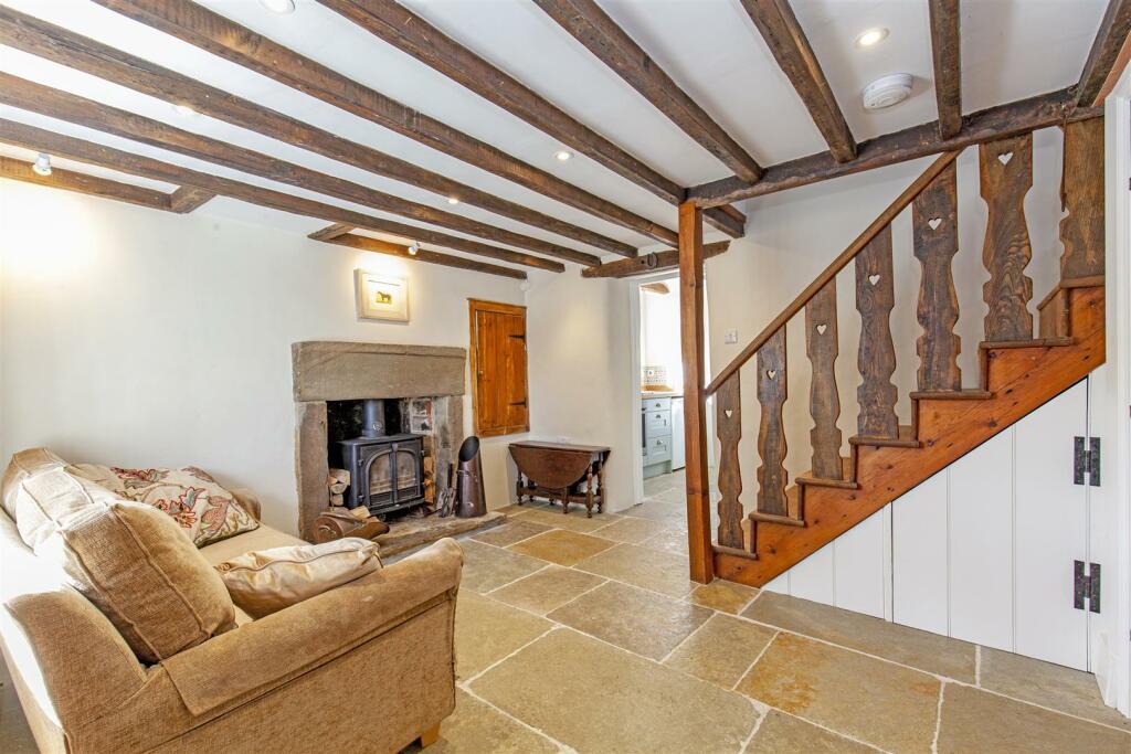Dining Room-3.jpg