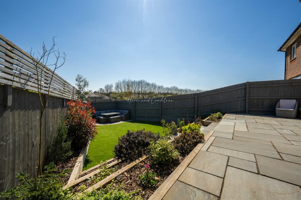 Y Deri Duon, Lisvane, HernCrabtree (20).jpg