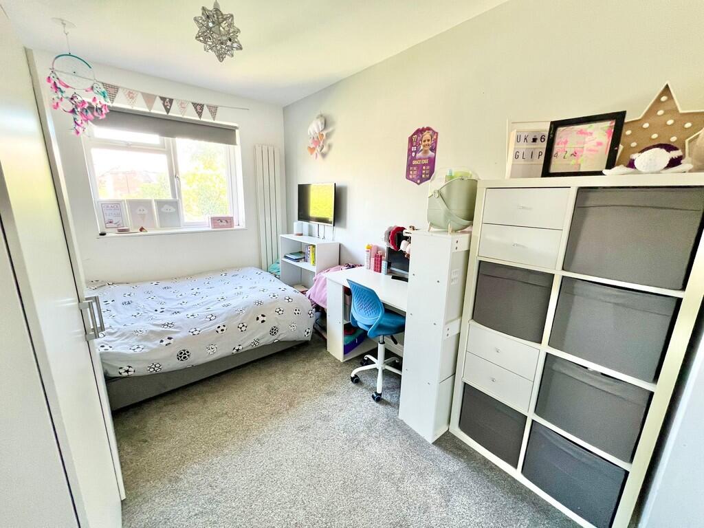 74ac4679-6fe2-441...