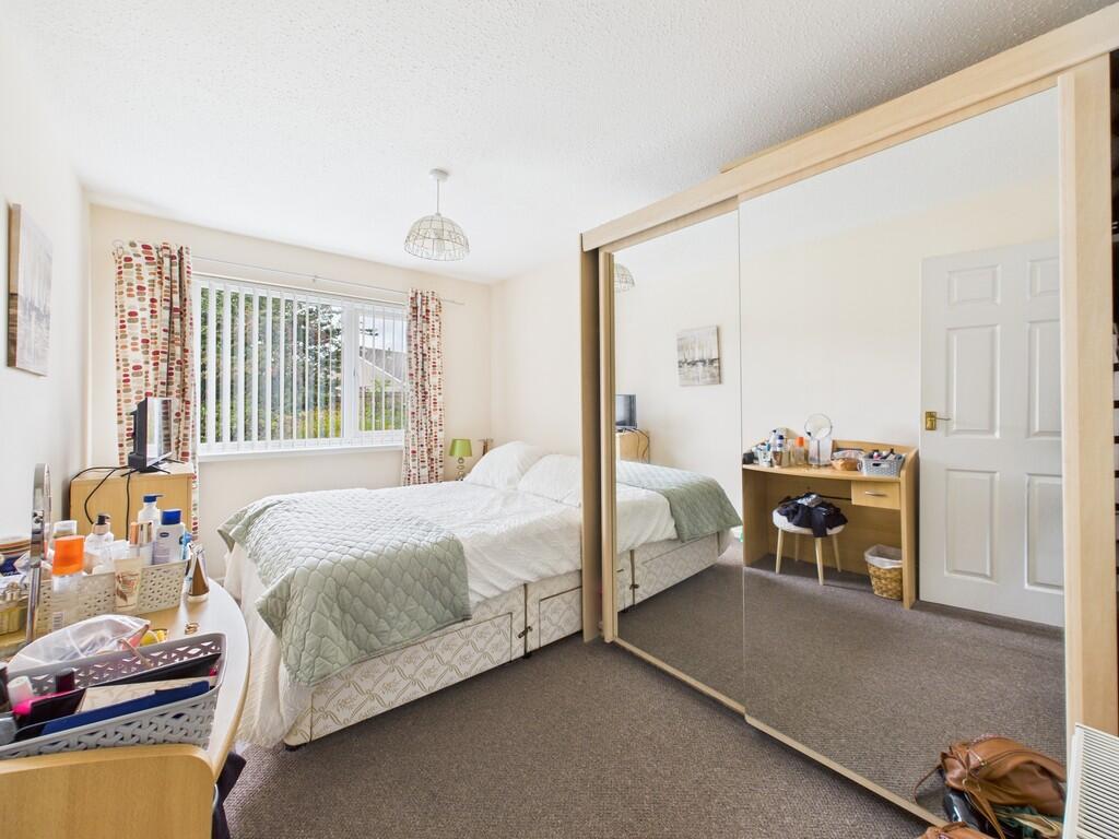 CAM03974G0-PR0208...