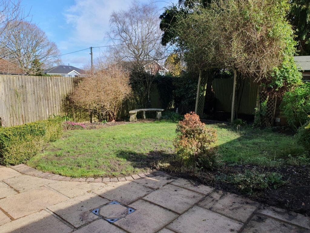 Garden from patio.jpg