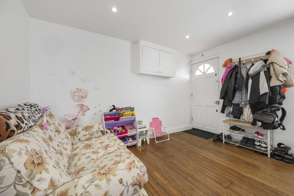117 Gurney Road (1)-0012