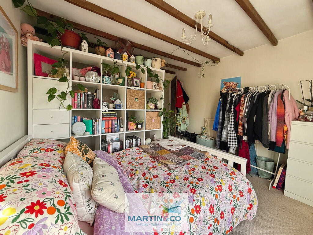 7d9f3507--4D76-BF...