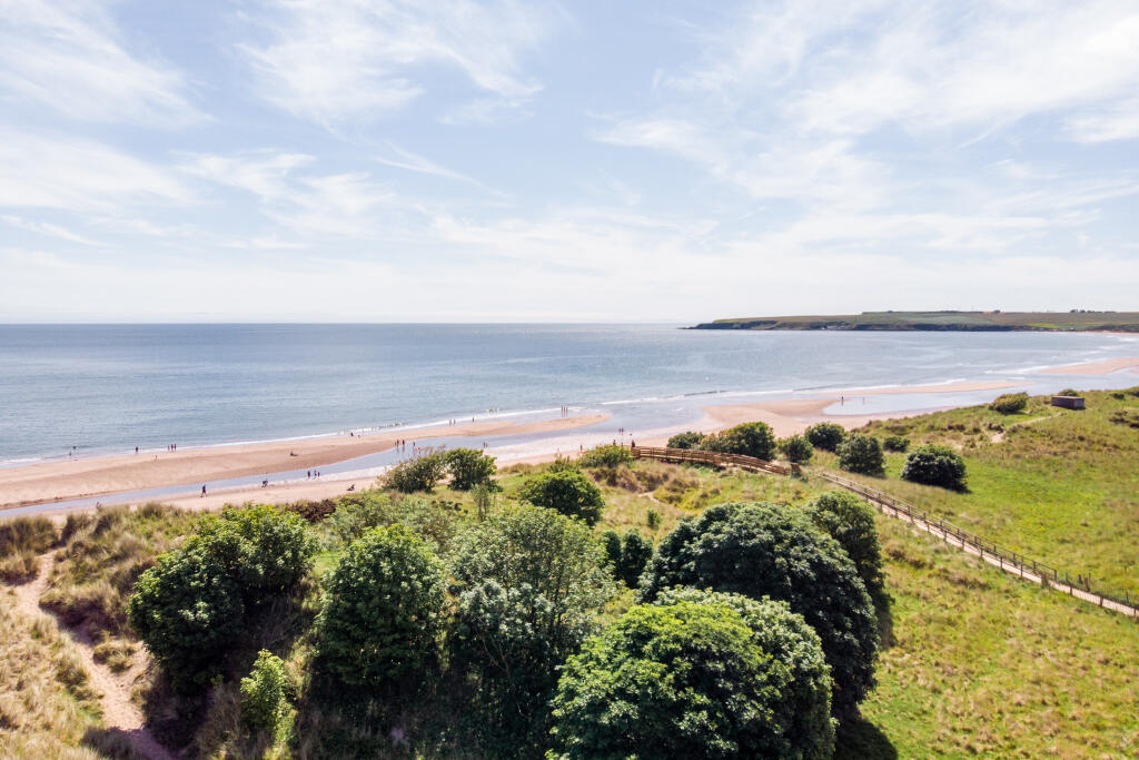 Lunan Bay Beach