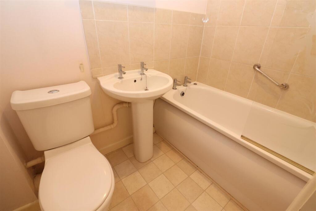 Bathroom / WC