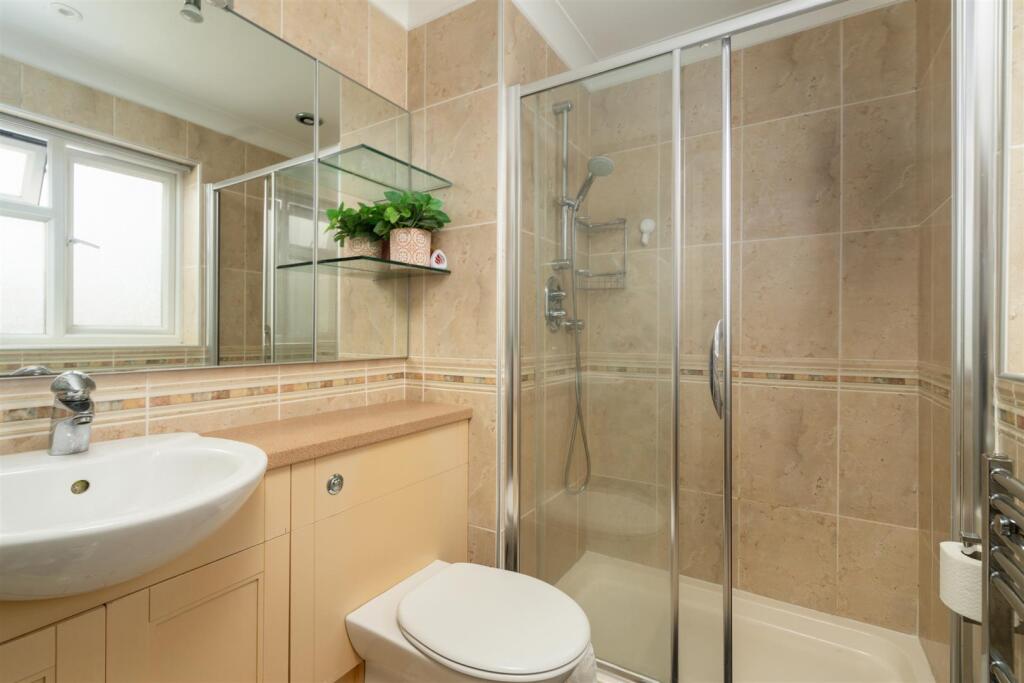 20 Thornton Road_5.jpg