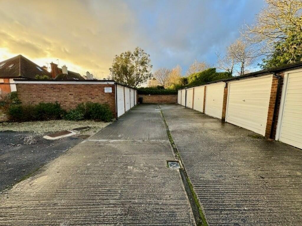 kent lodge garage...