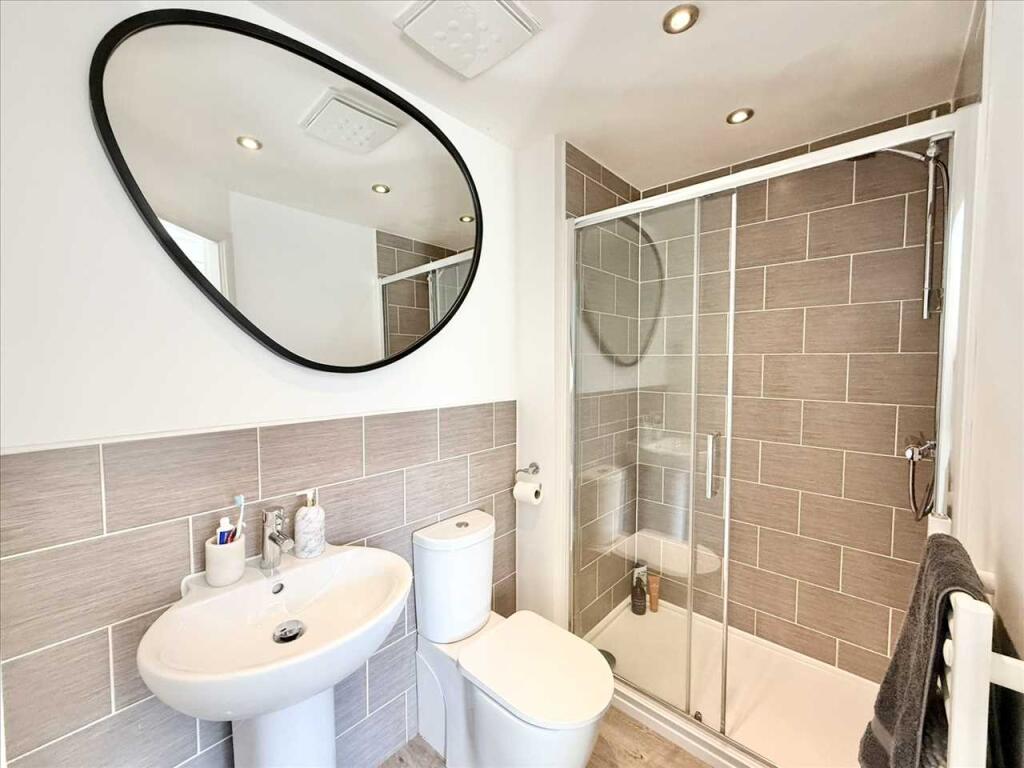 En-Suite Shower Room