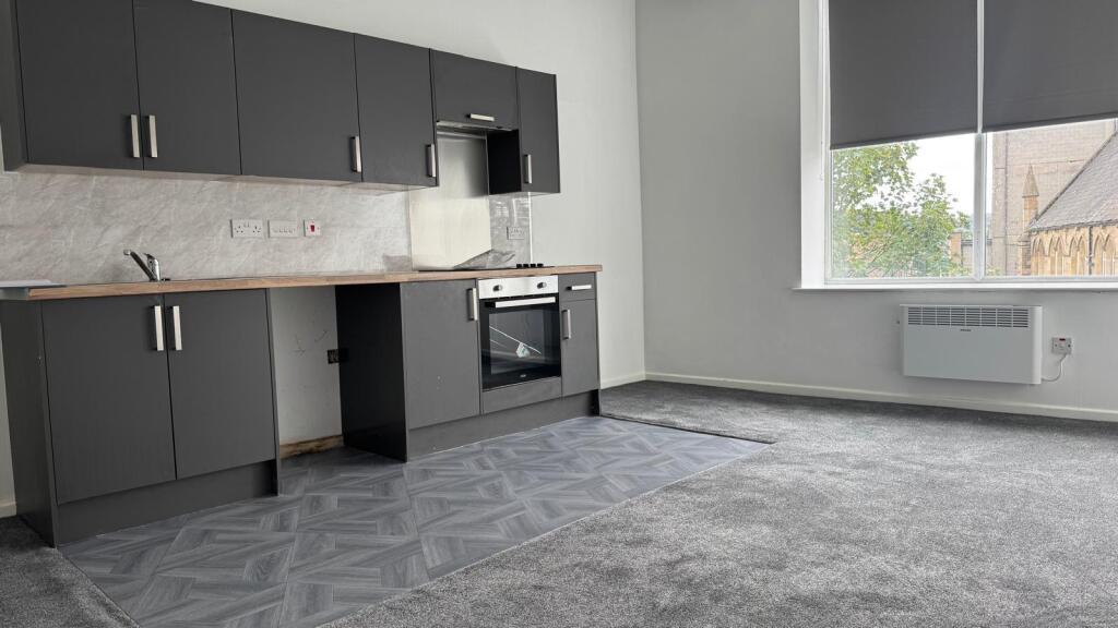 TPl2bynm9E2J5e7F00lHCA (1).jpg