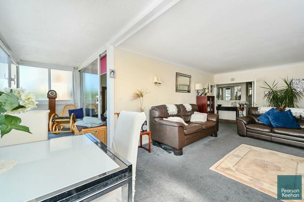 7 Hovedean, BN3 (12).jpg