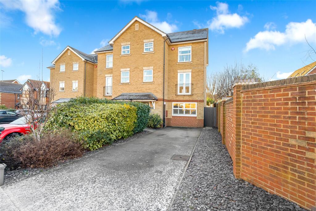 Merlin Way, Leavesden, Watford, Hertfordshire, WD25