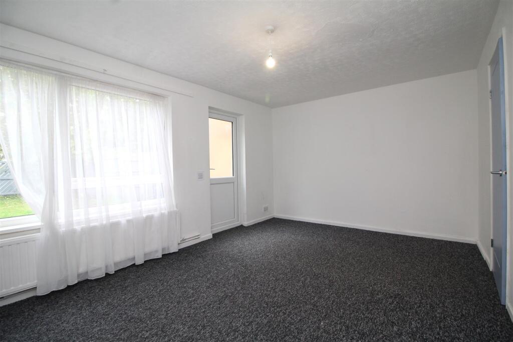 living room 1 .JPG