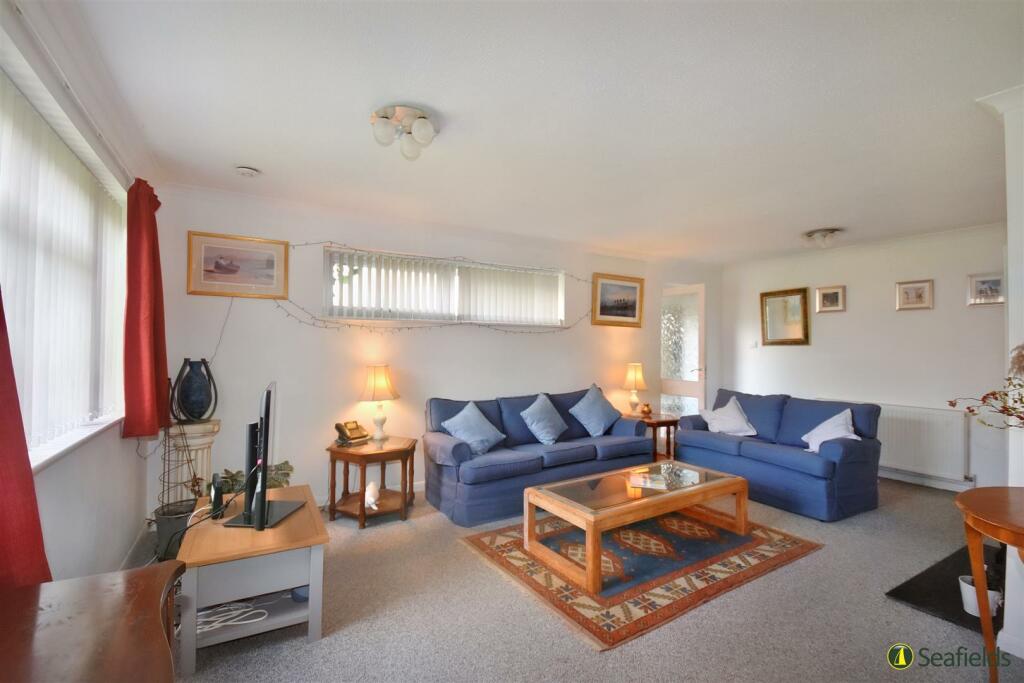 Sitting  Room.jpg