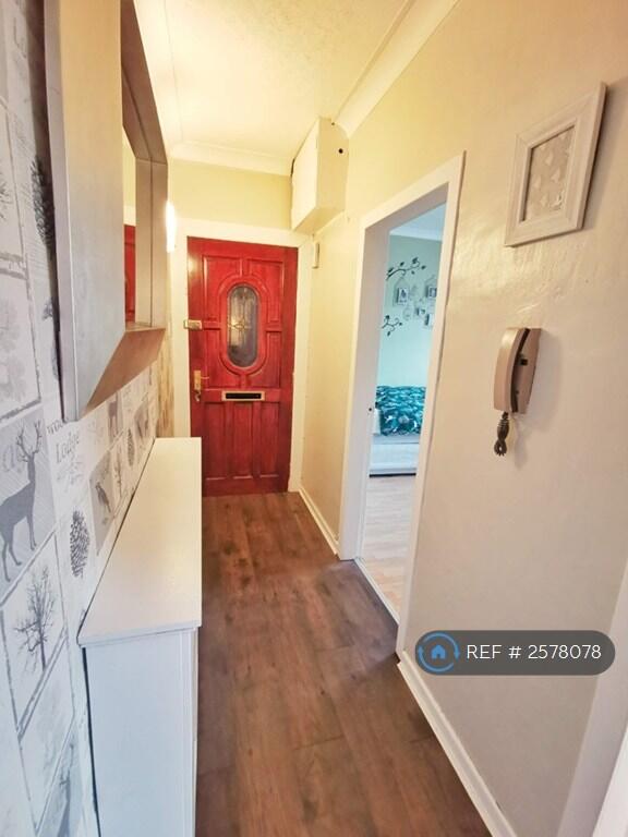 Hallway - Viewpoint 2