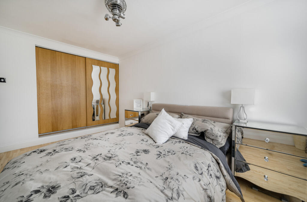 1328860-15-687f83...