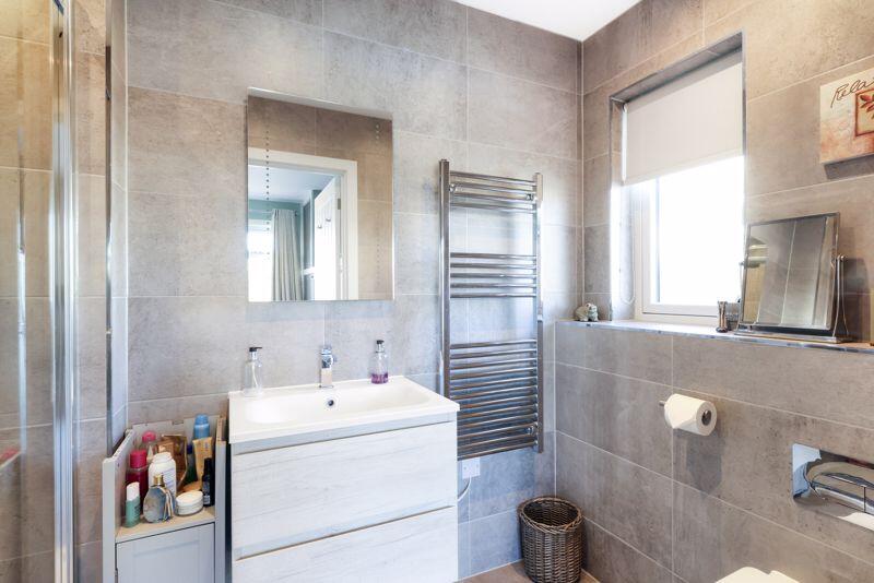 Bedroom 2- ensuite shower