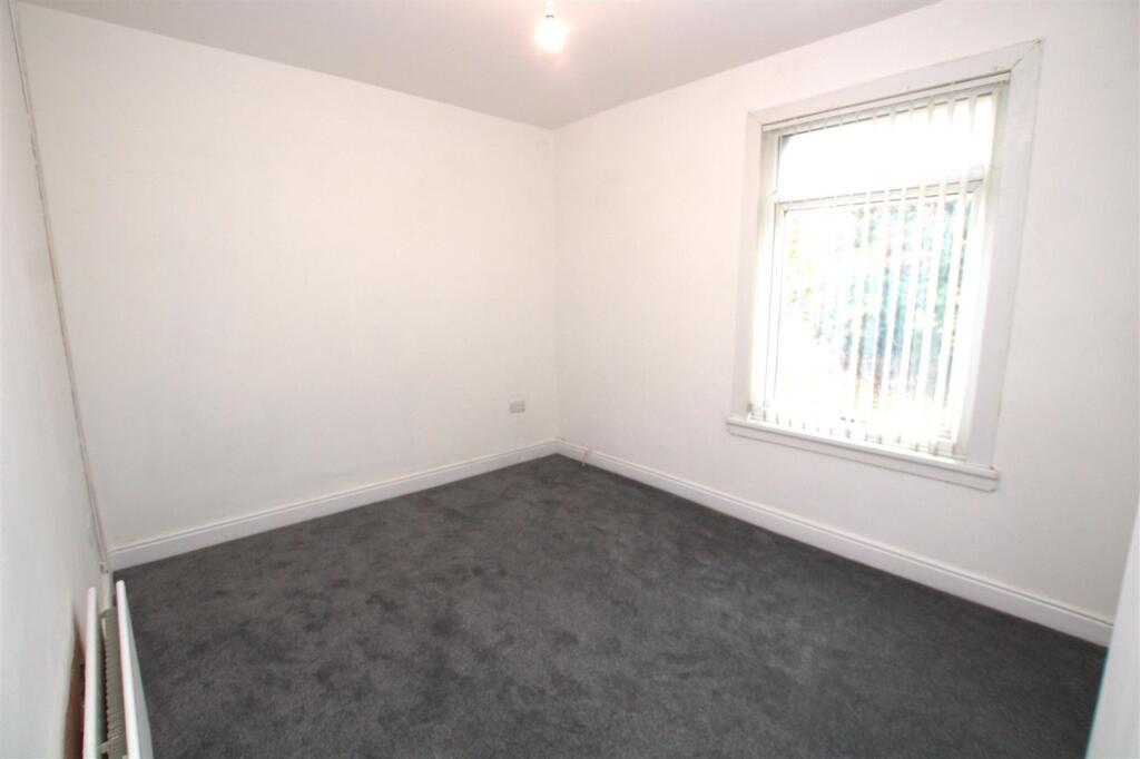 Union Bedroom 2.jpg