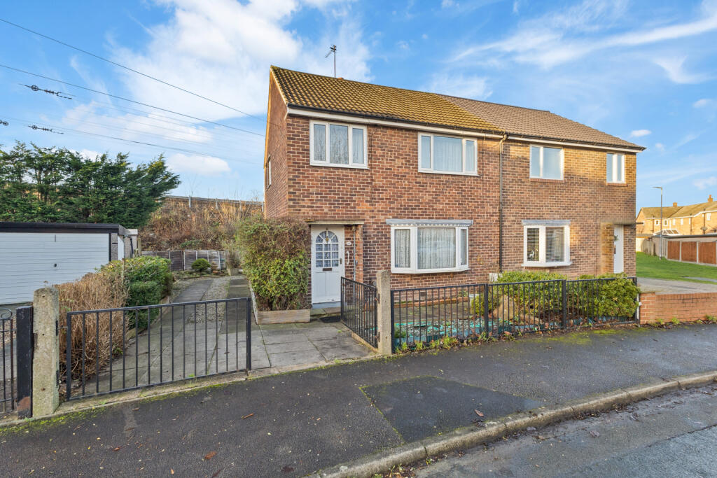 3 Bedroom Semi Detached for Sale