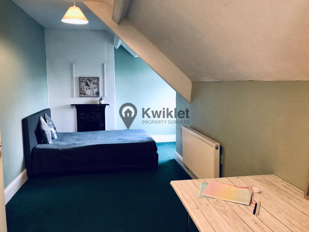 eZy Watermark_10-09-2023_07-24-10-7540pm.JPG