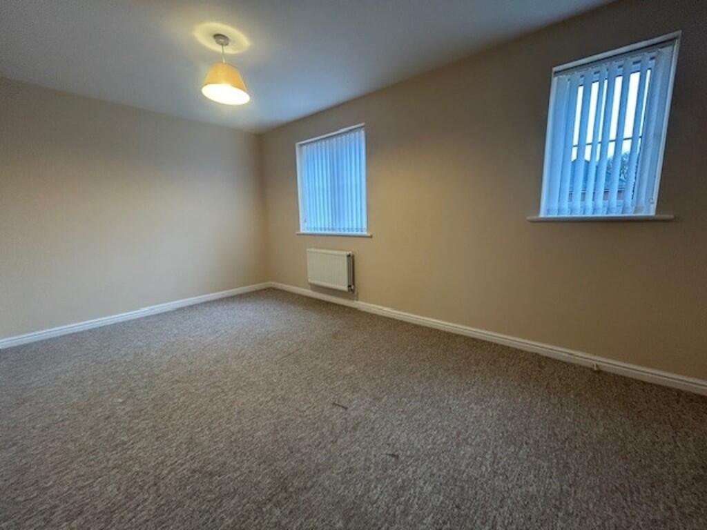 22 bid bed 32