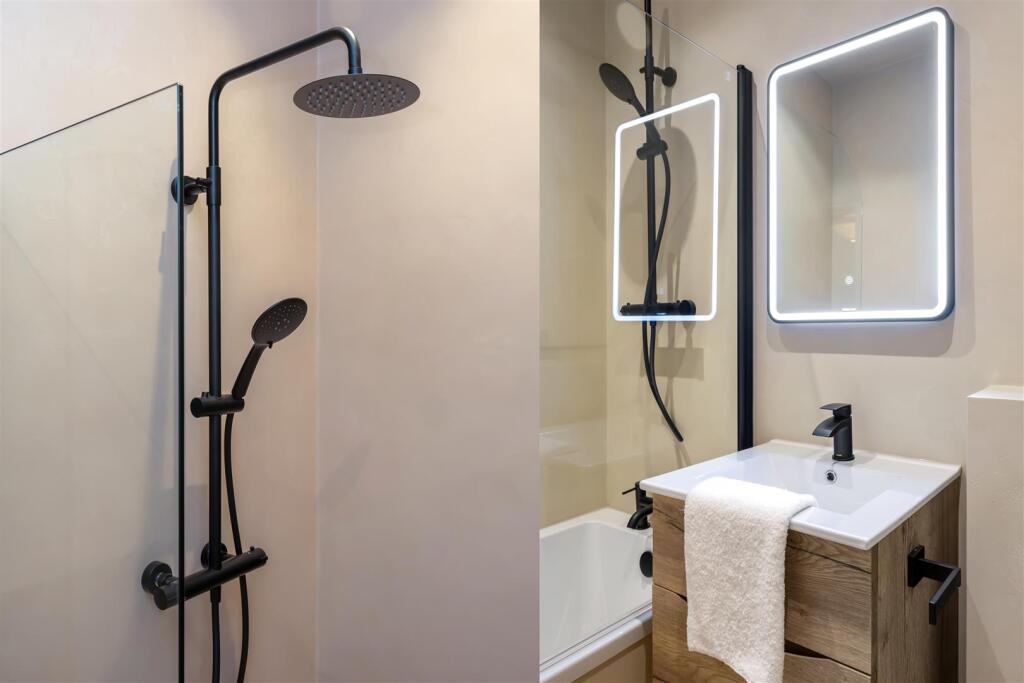 Queens Square, 7, Penhouse_046.jpg