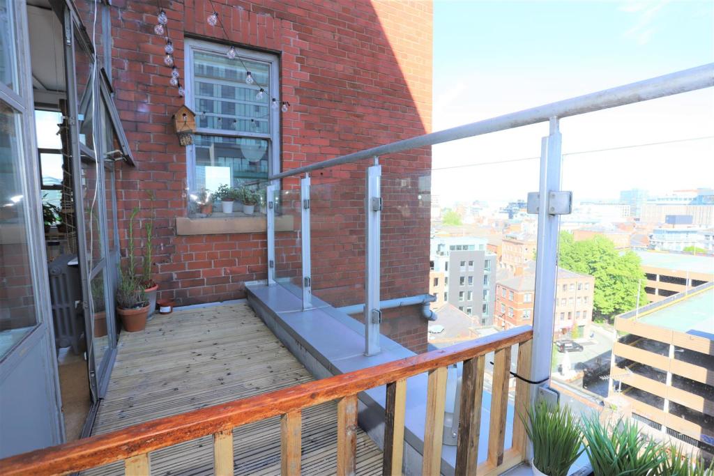 Balcony.JPG