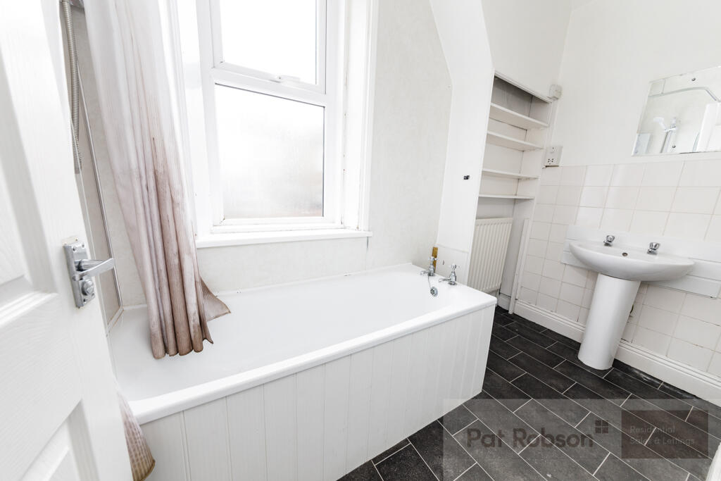 11 holmwood grove844