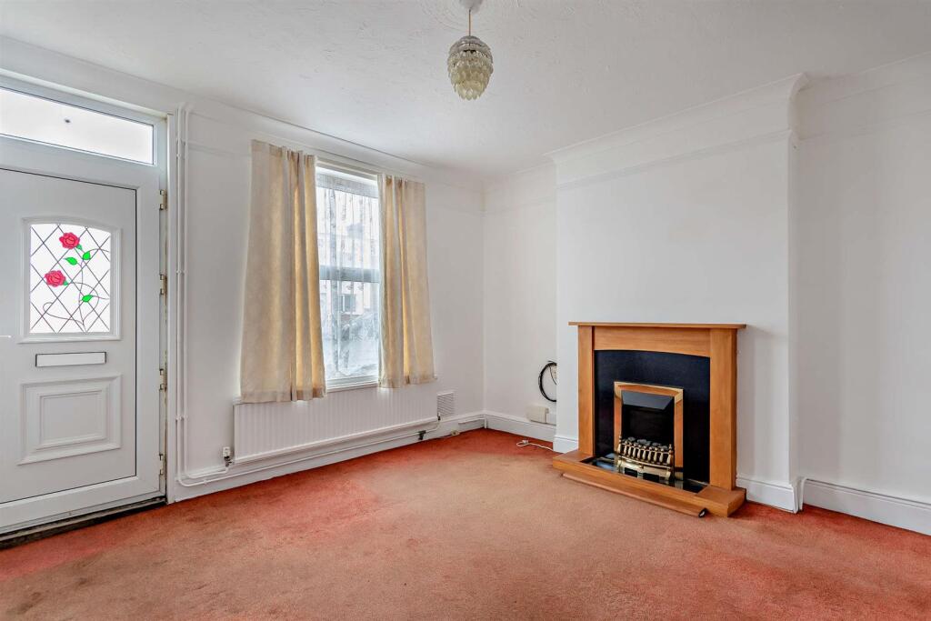 8636299-interior01-800.jpg