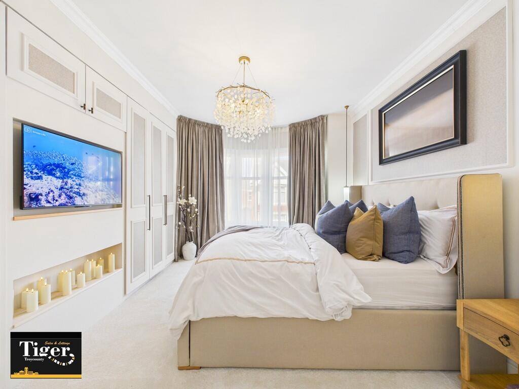 CAM03440G0-PR0391...