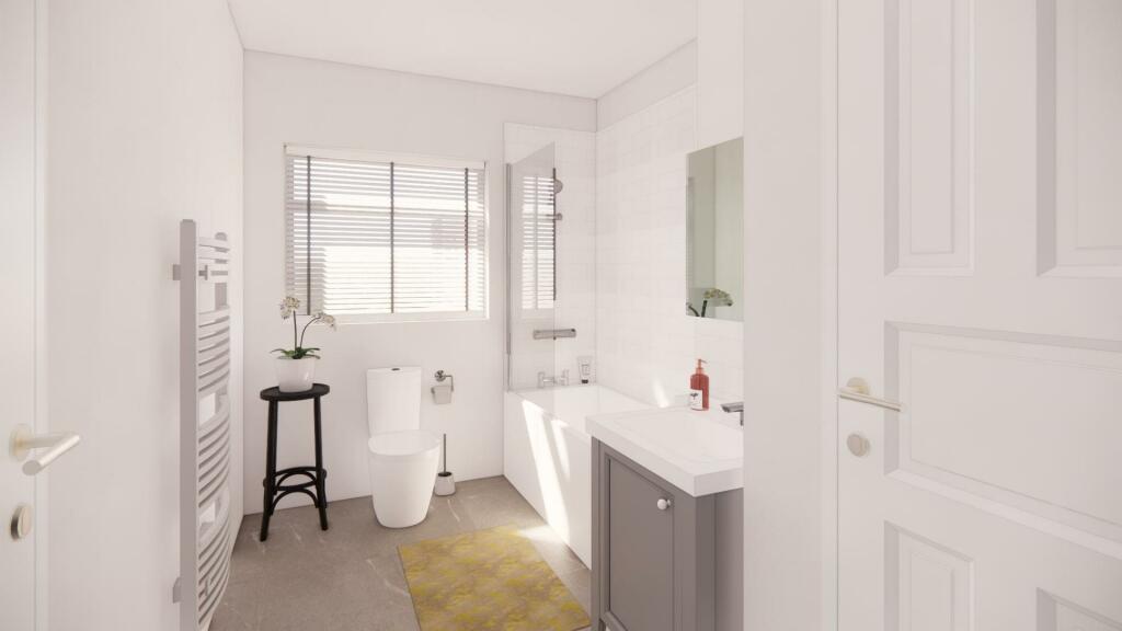 R763- Plot 20- Bathroom.jpg