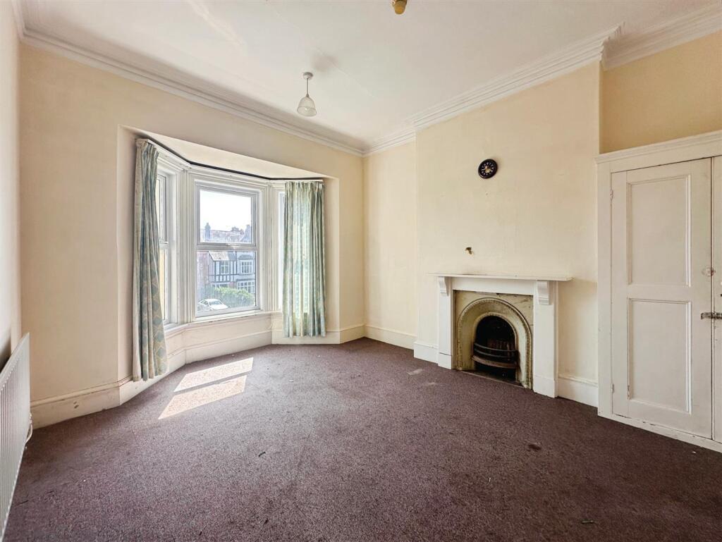 30bcec80--4042-86B4-2678CD61A26D-75303-00001A5A7D0