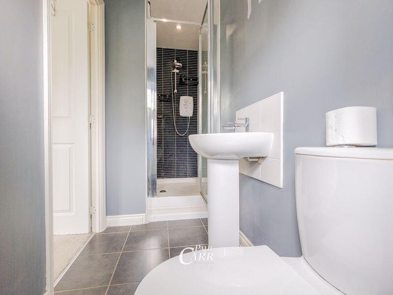 Master En-Suite