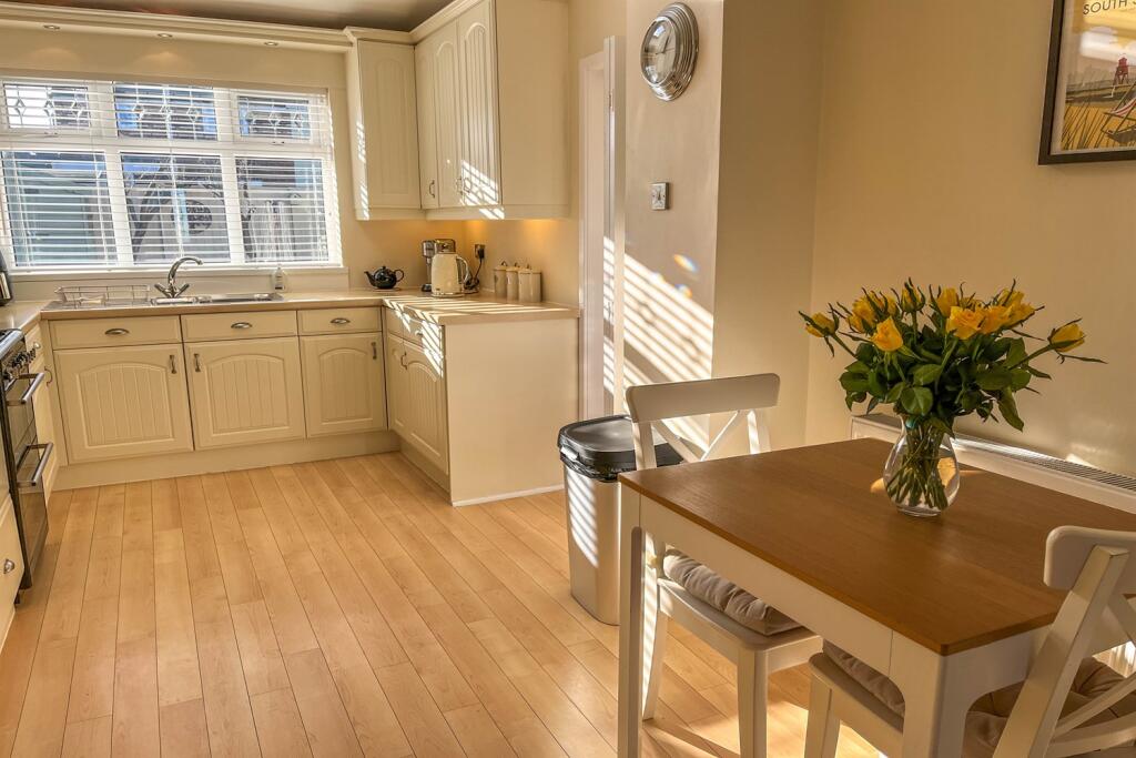 Kitchen Breakfast Ro