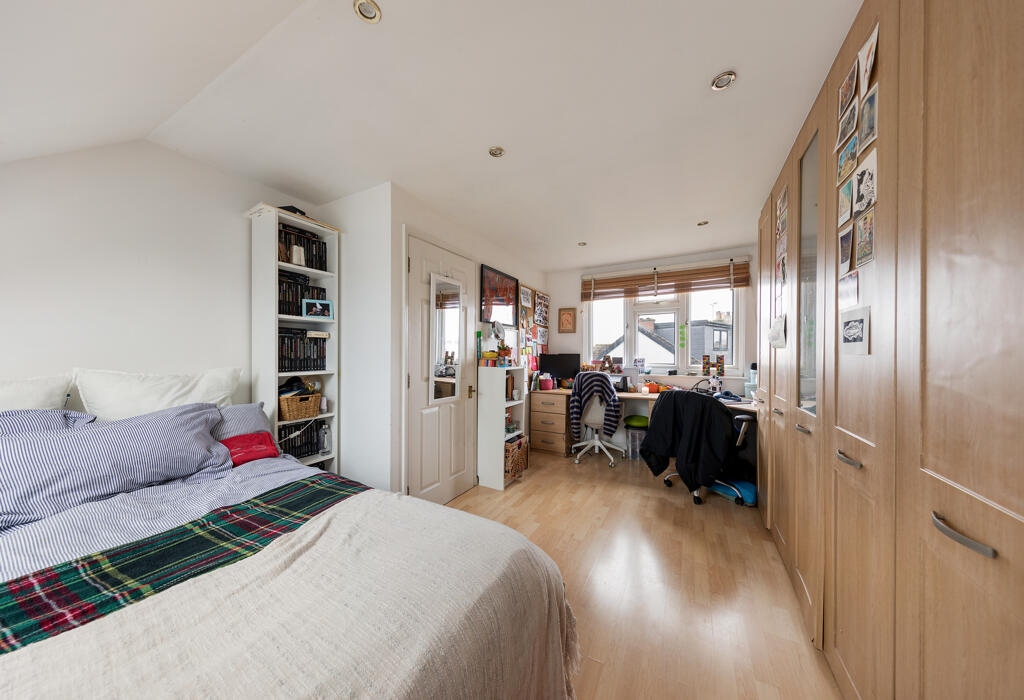 Loft Bedroom 5