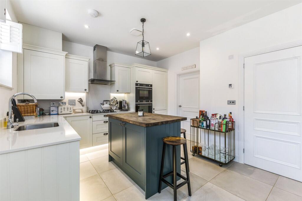 Kitchen/Dining