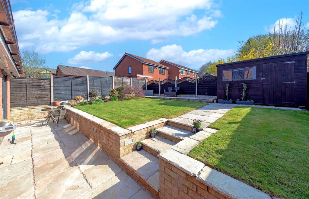 Rear Garden 1 SAPL1994-CR3-20250409-DxO_DeepPRIME 