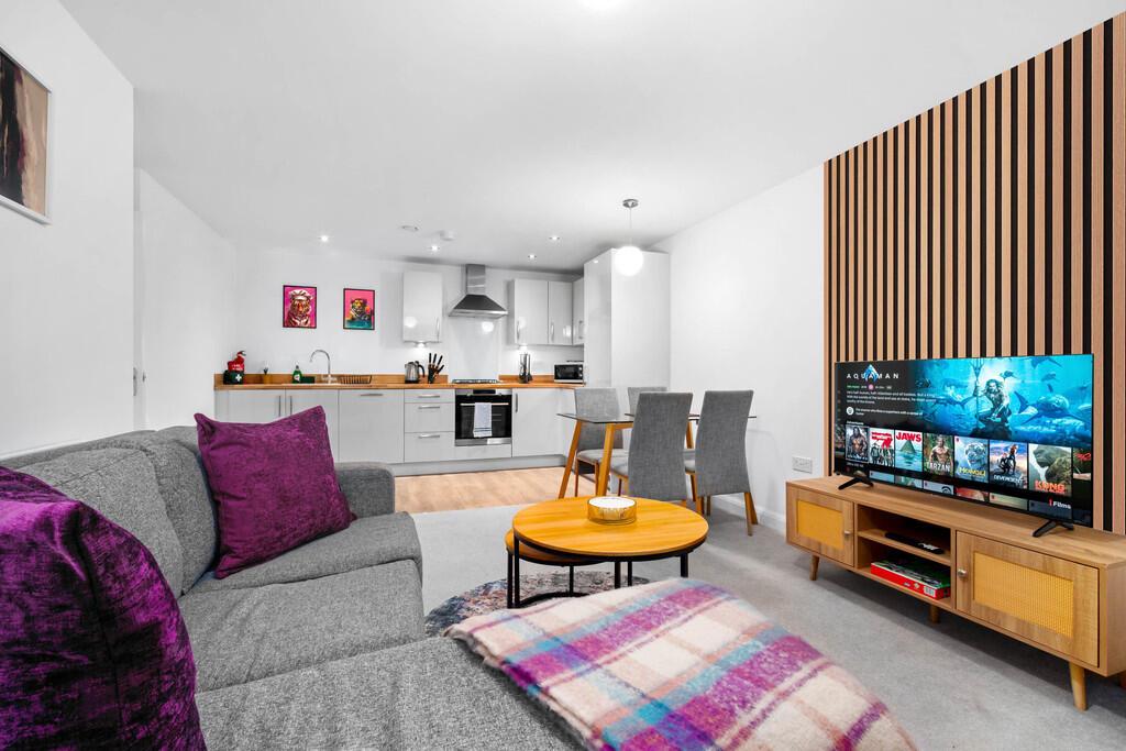 2024-12-01-Azura-...