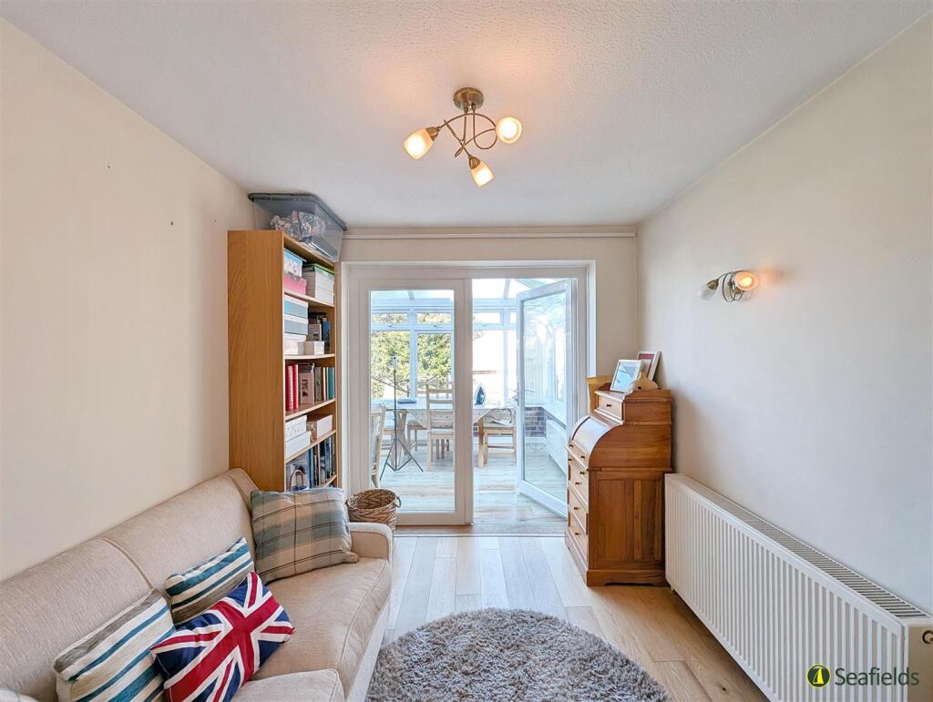 Sitting Dining Room