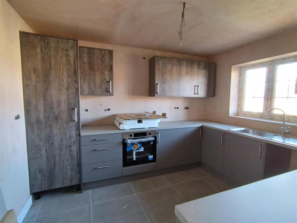 advertising pics volley orchard rd 14.10.22_35.jpg