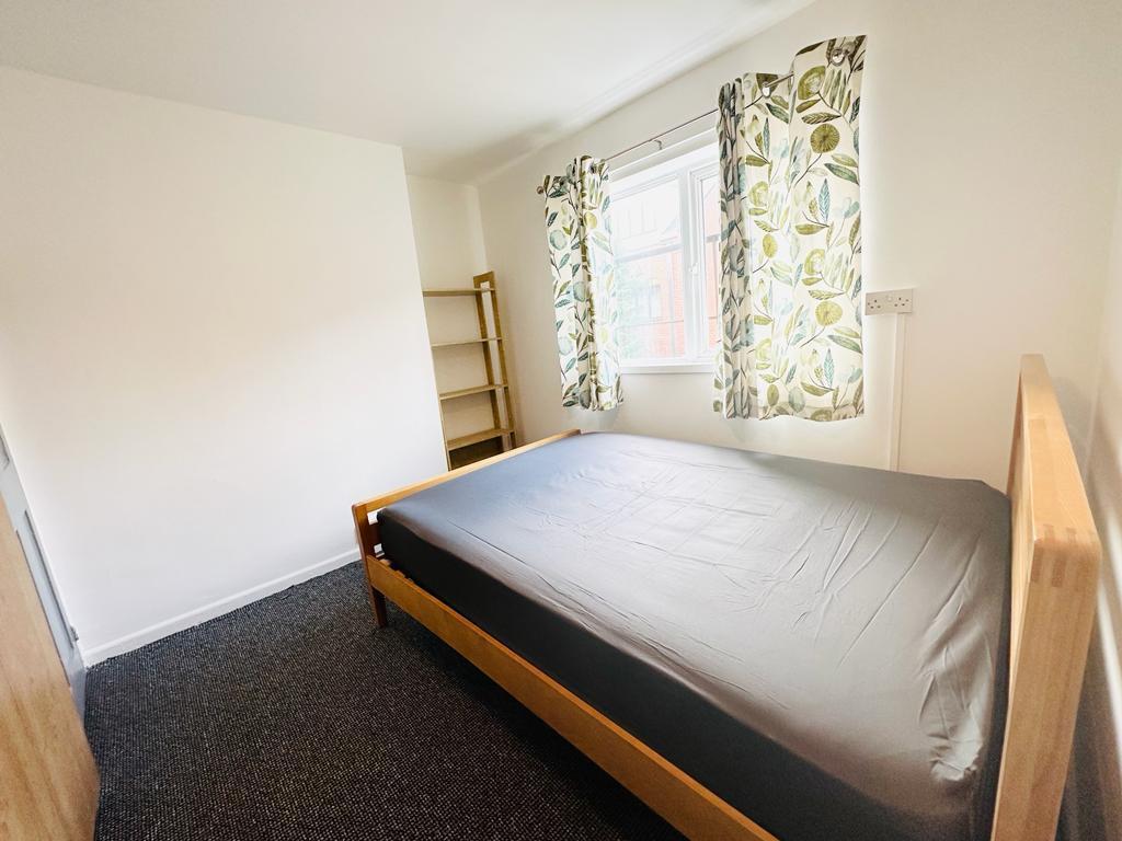 Room 4