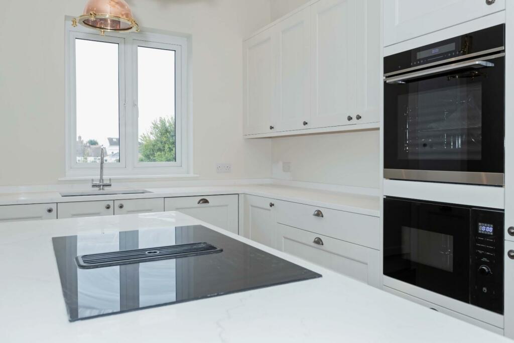 TF 32 Blatchington  rd_12.JPG