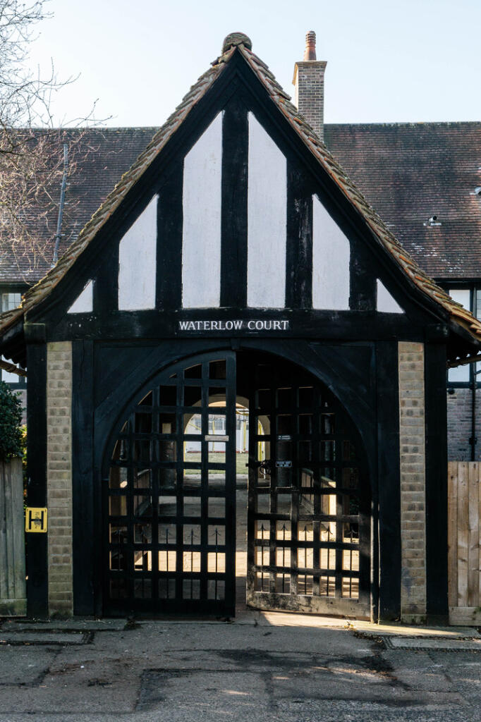 141241 - Inigo_Waterlow Court_High Res-1.jpg