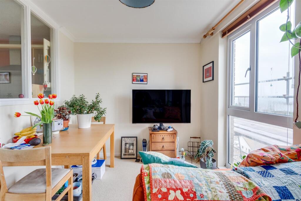 13 Foye House-Leigh Woods-BS8 3PE -18.jpg