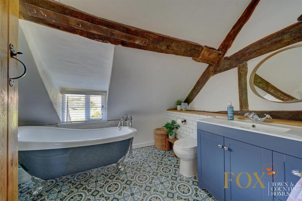 1-2 The Cottage (43).jpg