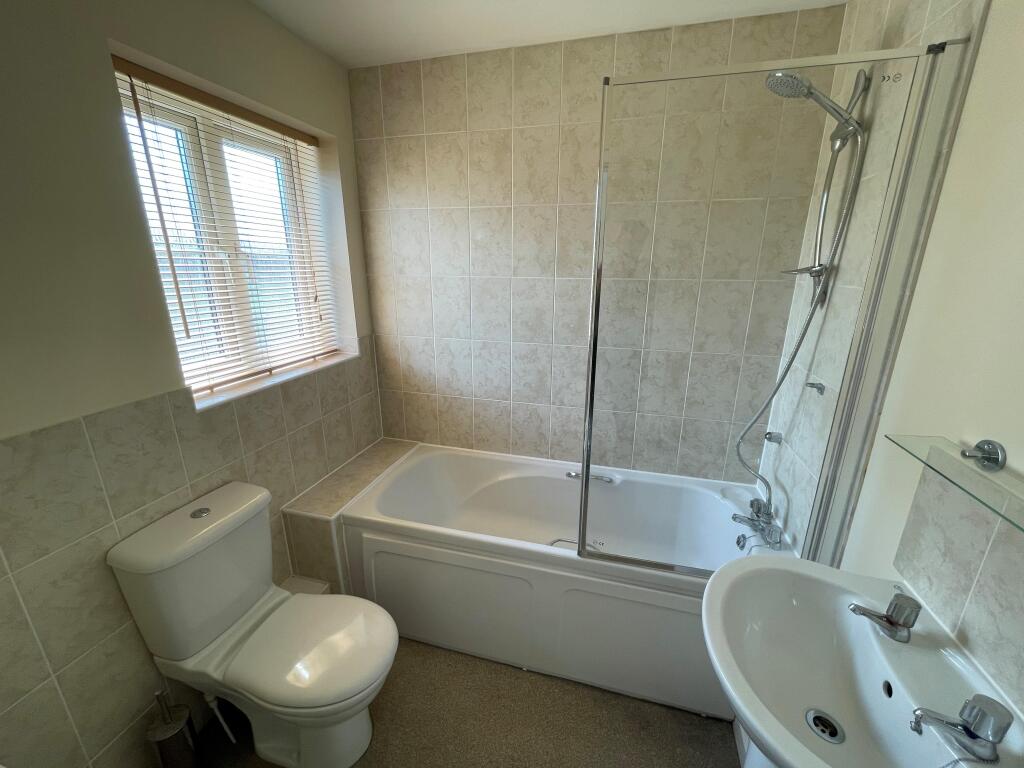 En-suite Bathroom
