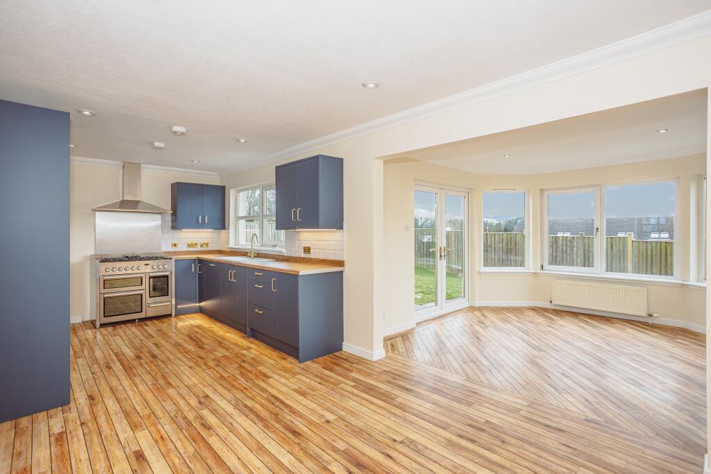 Kitchen/Diner &amp; Sun Room