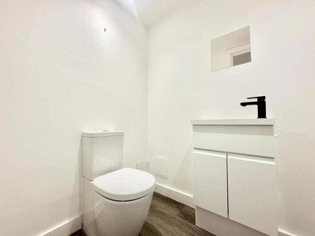 Ground Floor WC
