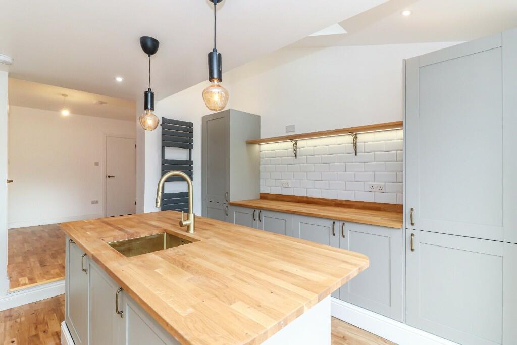 Kitchen/breakfast rm