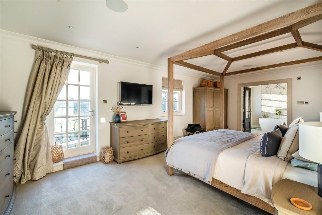 Principal Bedroom